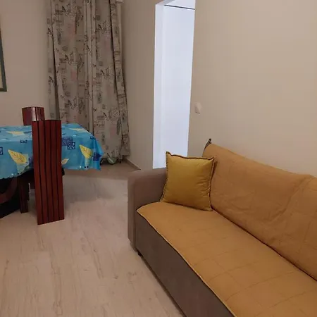 Fays Room In A Center